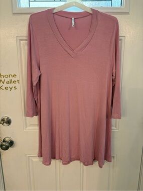Azules Dusty Rose Long Sleeve V-Neck Dress